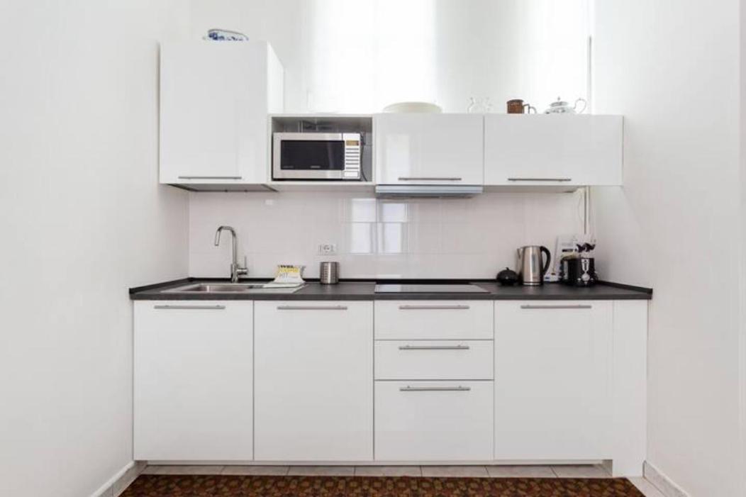 Isola And Zara Comfortable Apartment Mediolan Zewnętrze zdjęcie