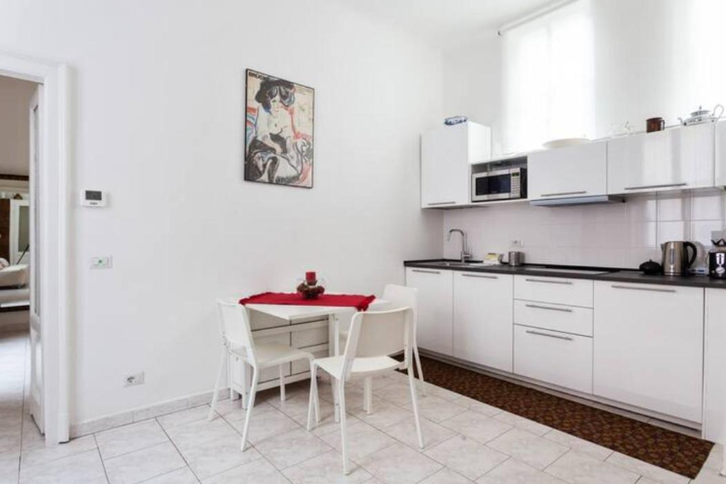 Isola And Zara Comfortable Apartment Mediolan Zewnętrze zdjęcie